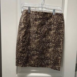 Size 2P Talbots Leopard Print Women's Skirt